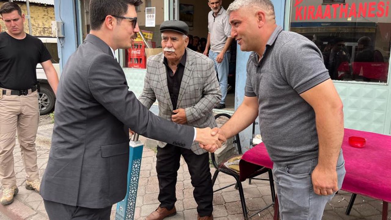 Kaymakam Kahraman Esnaf ve Vatandaşlarla Buluştu