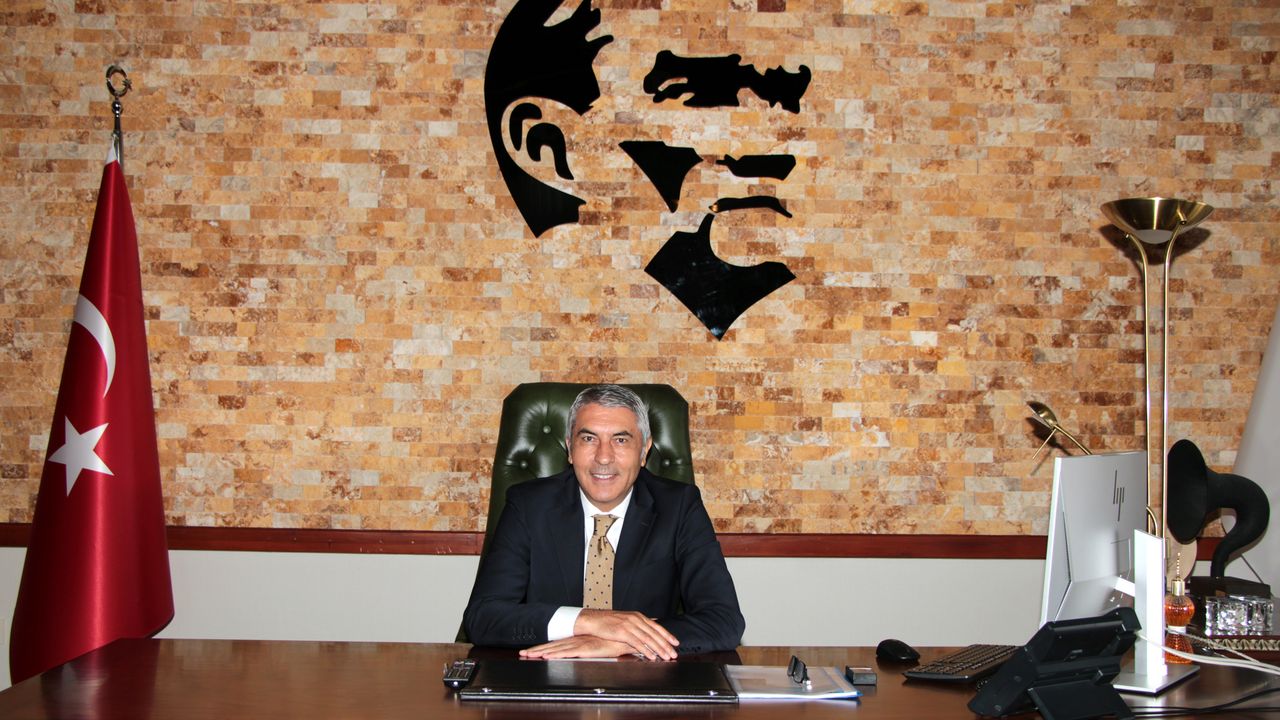 Beypazarı Kaymakamı Ünal Coşkun’a Muhtarlardan Hoş Geldin Ziyareti