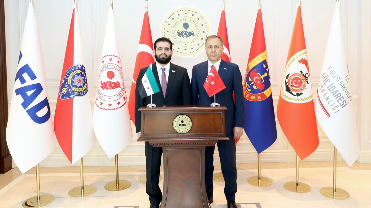 Türkiye ve Suriye İçişleri Bakanları Güvenlik ve Geri Dönüş İş Birliğini Görüştü