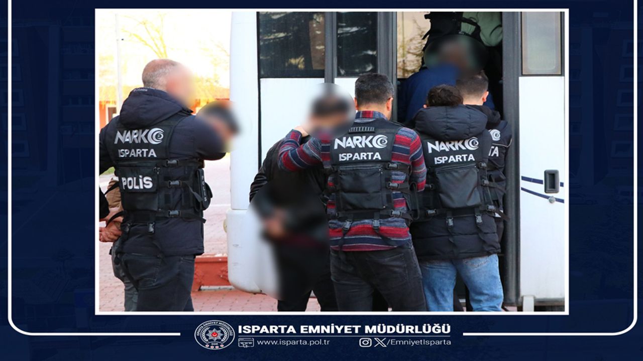 Isparta’da Uyuşturucu Suçlarından 3 Kişi Yakalandı