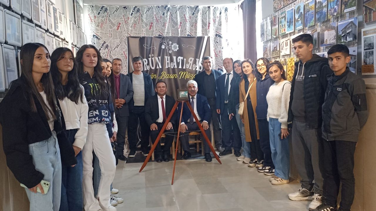 Attilâ İlhan Anısına Kültürel Gezi Düzenlendi