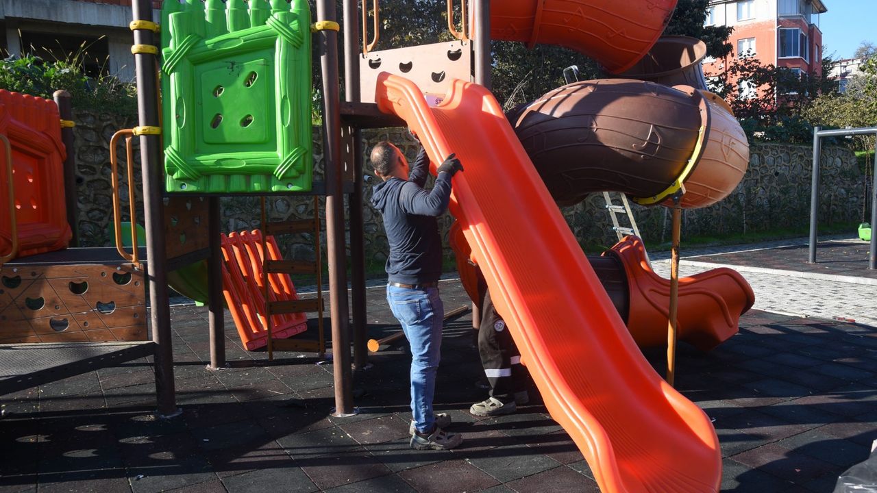 Giresun’da Parklarda Bakım ve Yenileme Çalışması Başladı