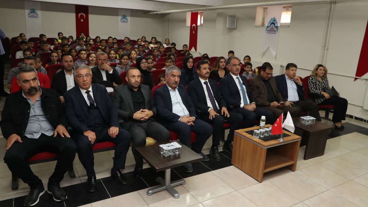 Eyyübiye’de Öğrencilere Temizlik Bilinci Semineri