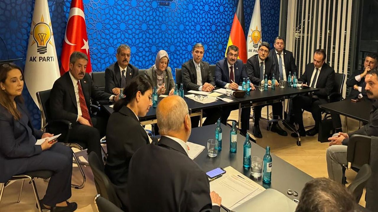 AK Parti’den Ezidi Toplumuyla Barış ve Geri Dönüş Görüşmesi