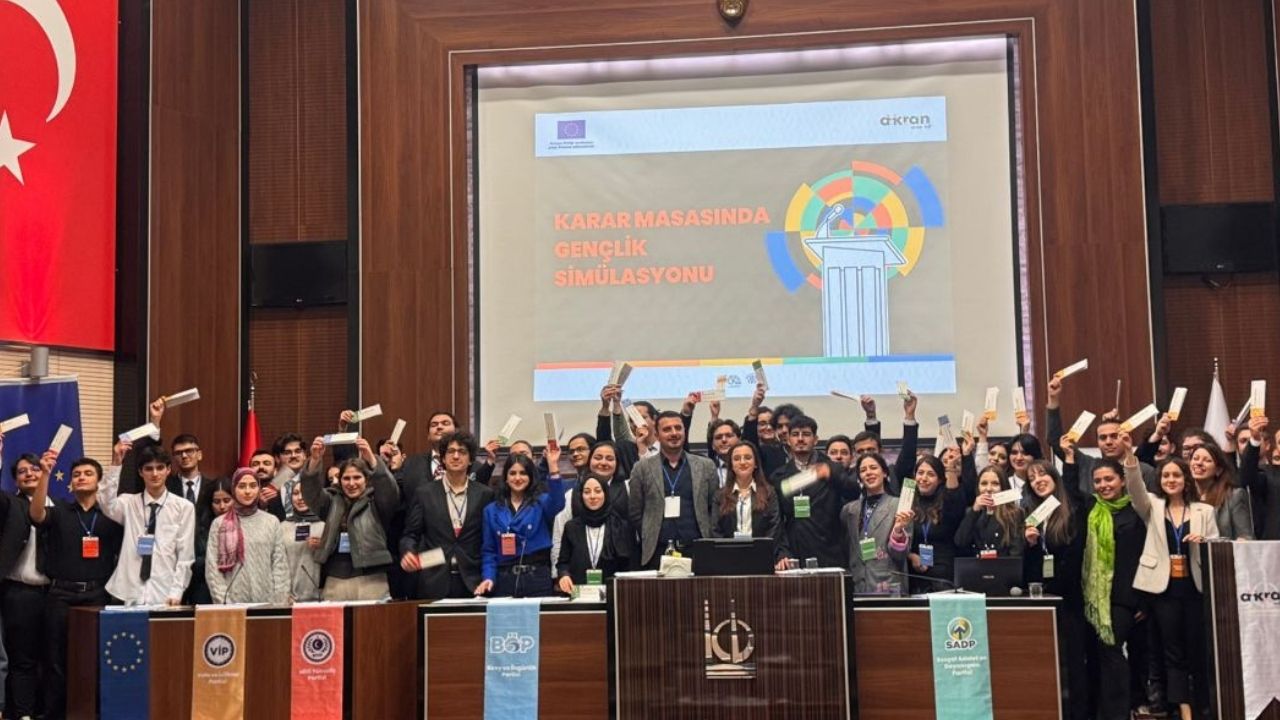 Gençler Yerel Yönetim Simülasyonu ile Deneyim Kazandı