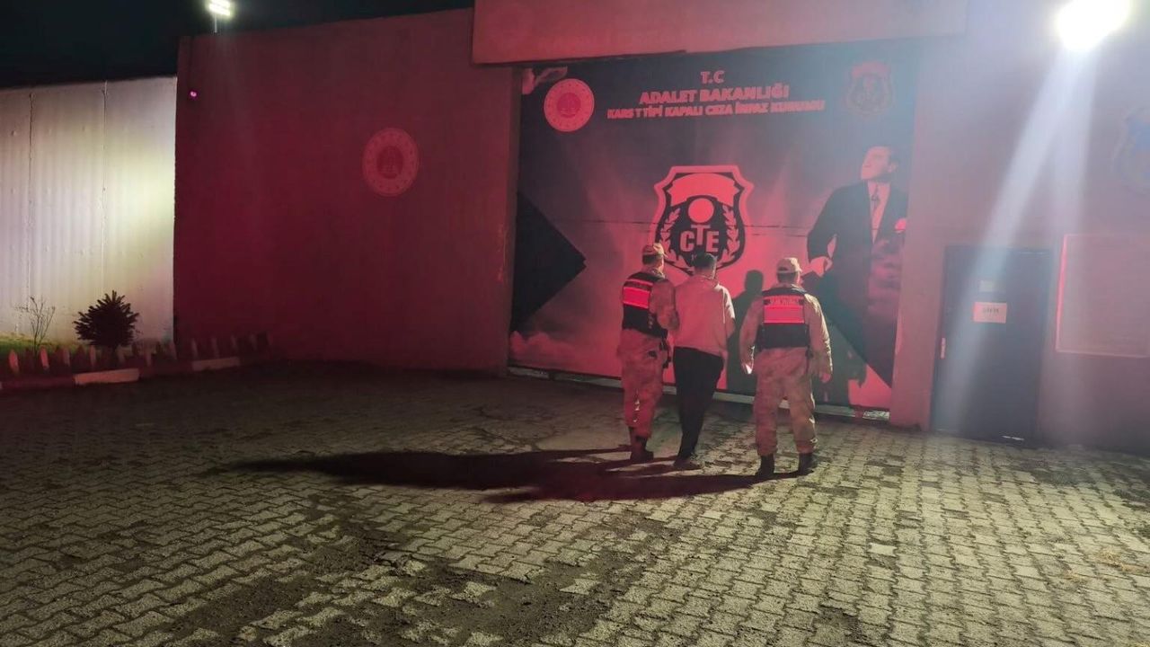 Kars Digor’da Aranan Şahıs Jandarma Operasyonuyla Yakalandı