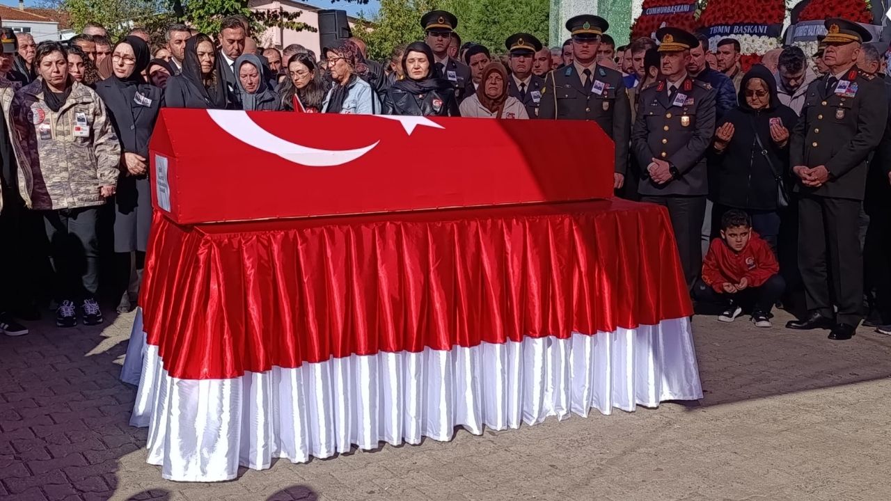 Şehit Astsubay İlker Aykut Son Yolculuğuna Uğurlandı