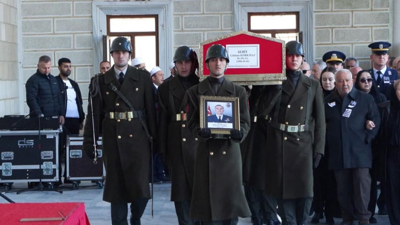 Şehit Pilot Gökhan Korkmaz Son Yolculuğuna Uğurlandı