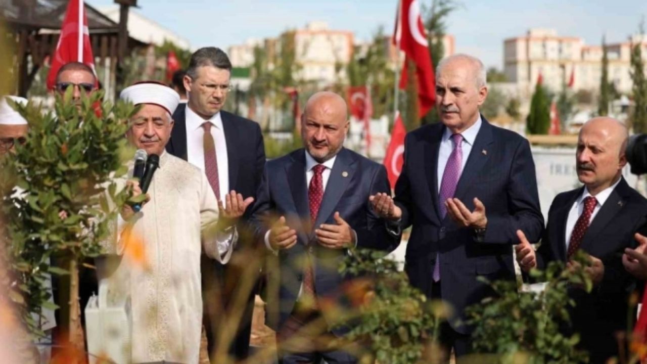 TBMM Başkanı Adıyaman’da Deprem Şehitlerini Andı