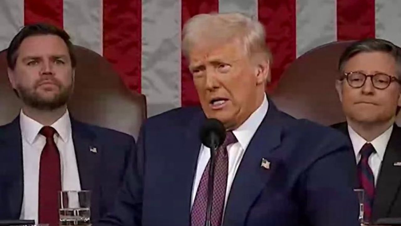 Trump: BBC Yöneticilerinin İstifası Konuşma Manipülasyonu