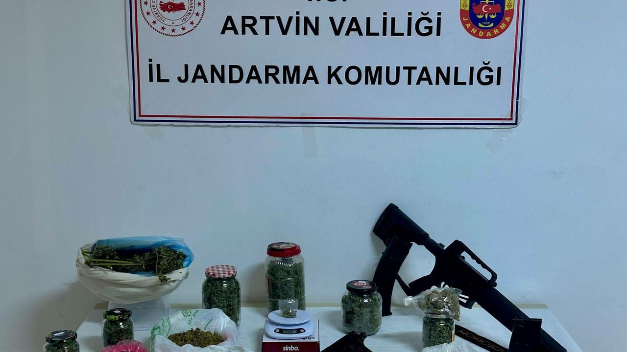 Artvin’de Uyuşturucu ve Silah Operasyonu: 1 Tutuklama