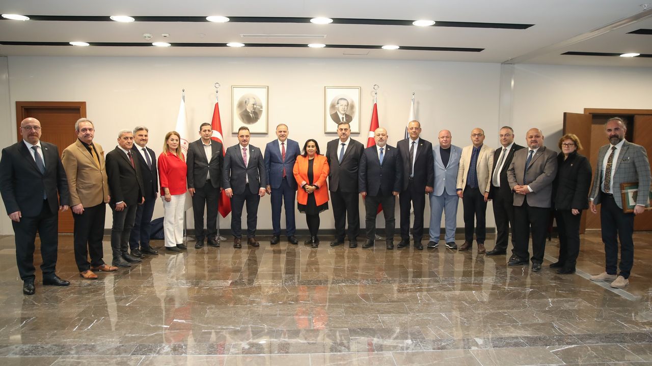 TİMBİR Bakan Yardımcısı Sayan ile Dijital Dönüşümü Görüştü