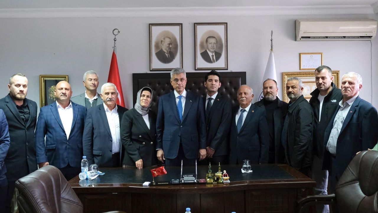 Sağlık Bakanı Memişoğlu Dede Ocağı İbradı’yı Ziyaret Etti