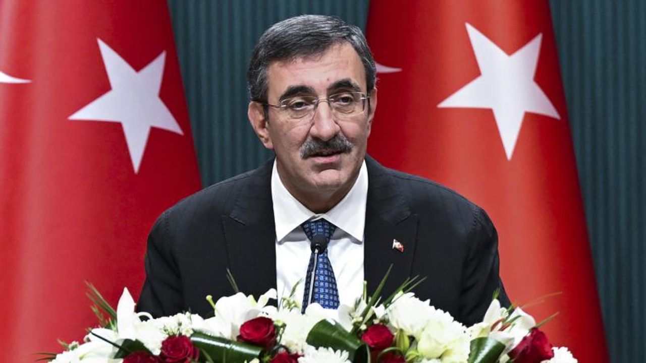 Cevdet Yılmaz: Ekimde Cari Denge Dördüncü Ay Fazla Verdi