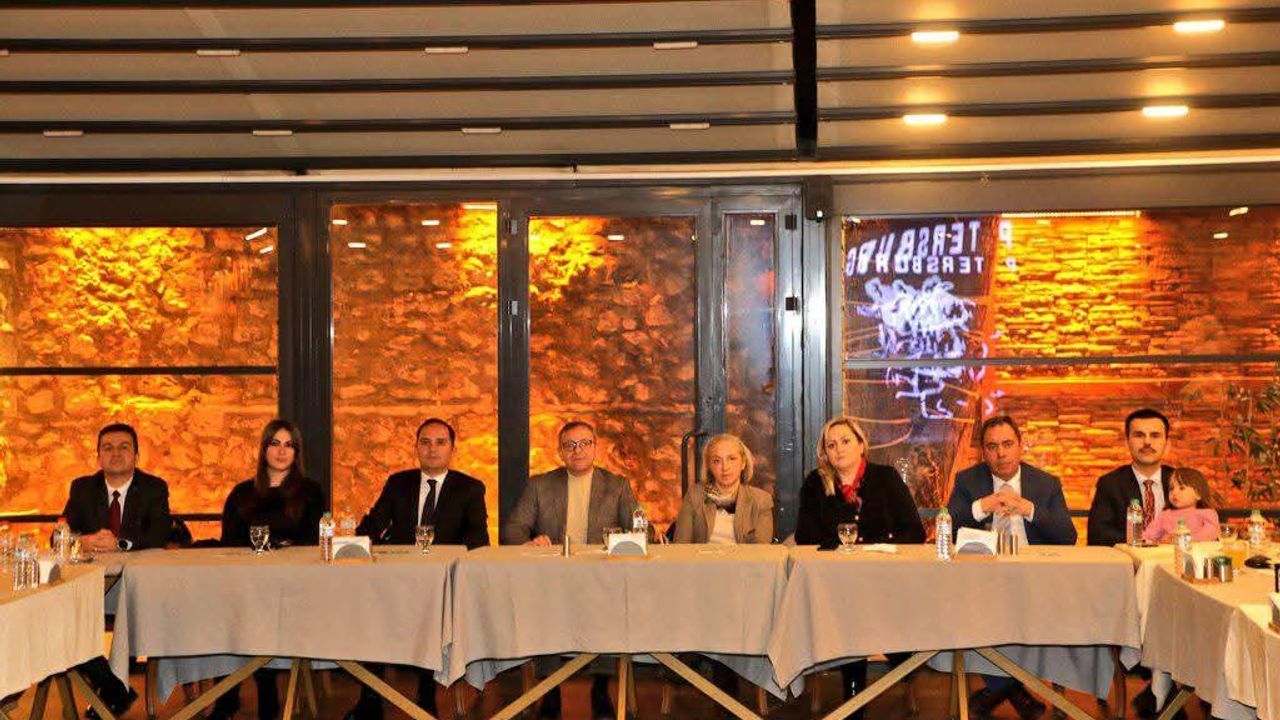 Kars’ta Görevini Tamamlayan Başkan Kerim Yonisoğlu’na Veda