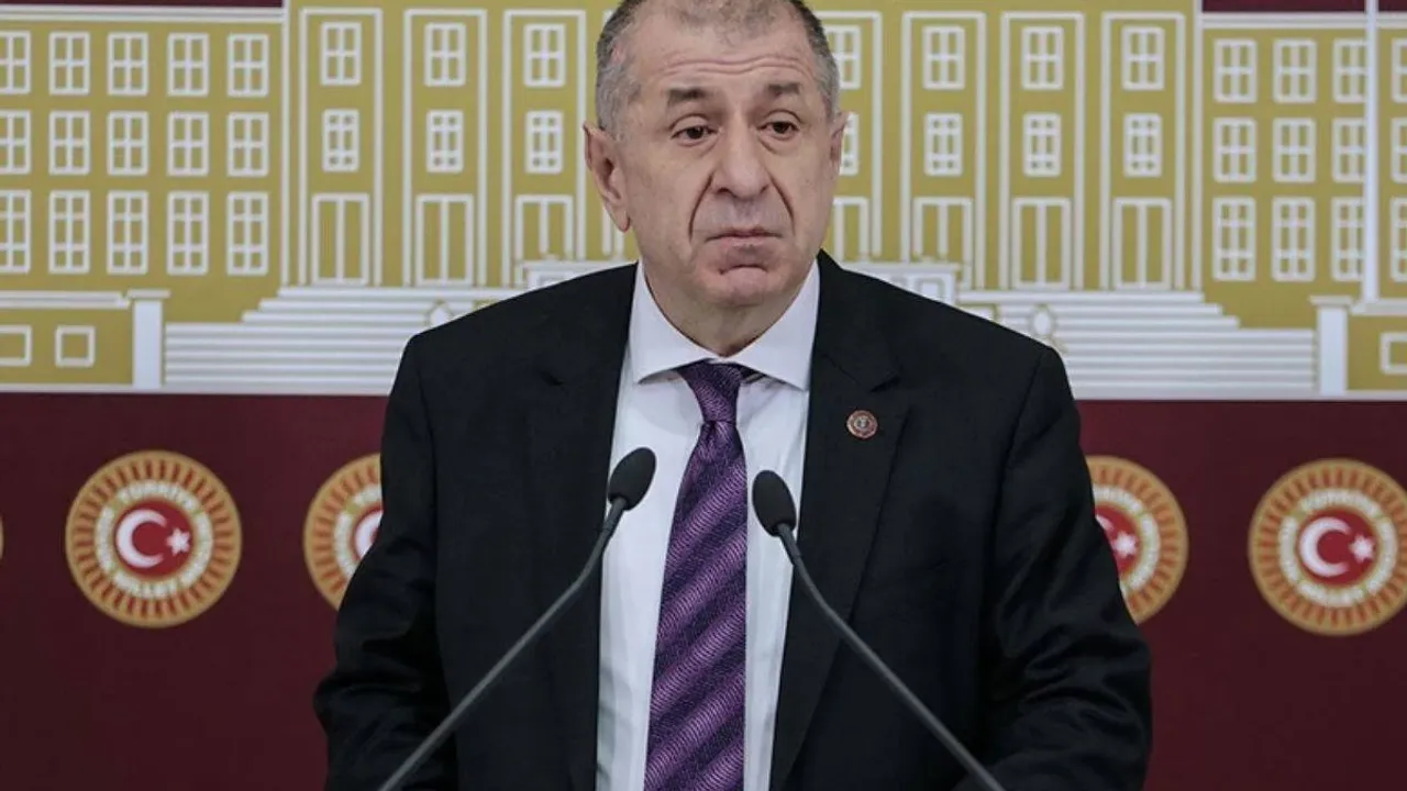 Ümit Özdağ Cumhurbaşkanına Hakaret Davasında Beraat Etti