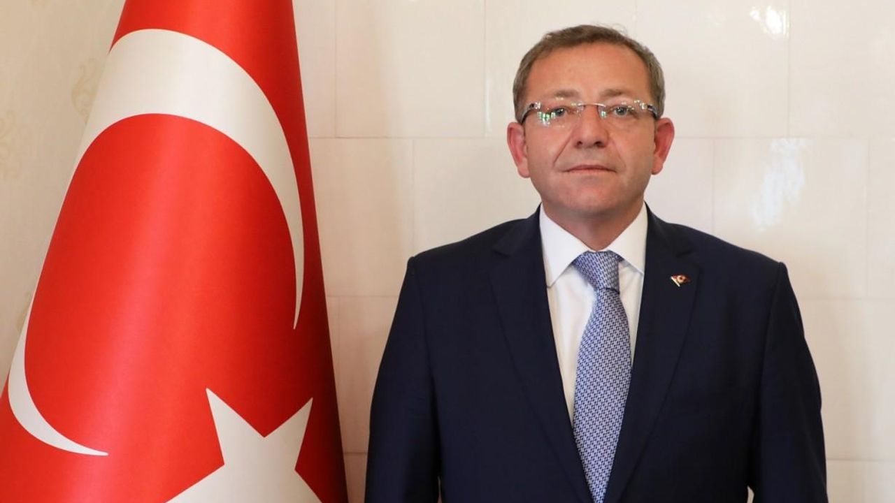 Kars Valisi Polat Engelliler Günü’nde Toplumsal Sorumluluğa Dikkat Çekti