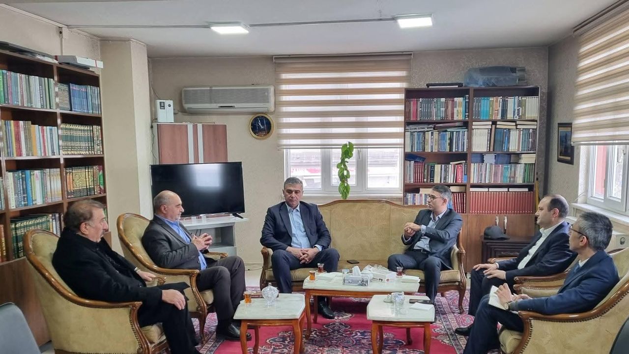 Azerbaycan Heyeti Kars’ta Dini ve Kültürel İş Birliğini Görüştü