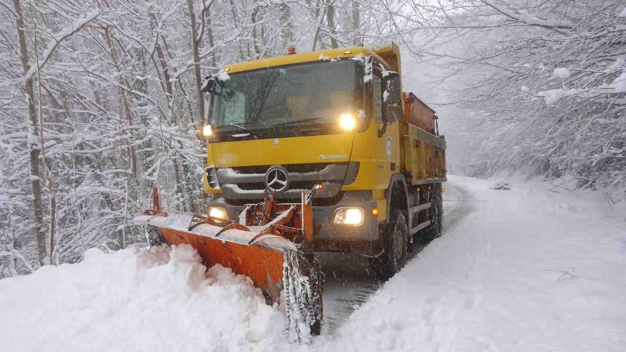 Ordu’da Kar Yağışı Sonrası 358 Mahalle Yoluna Müdahale