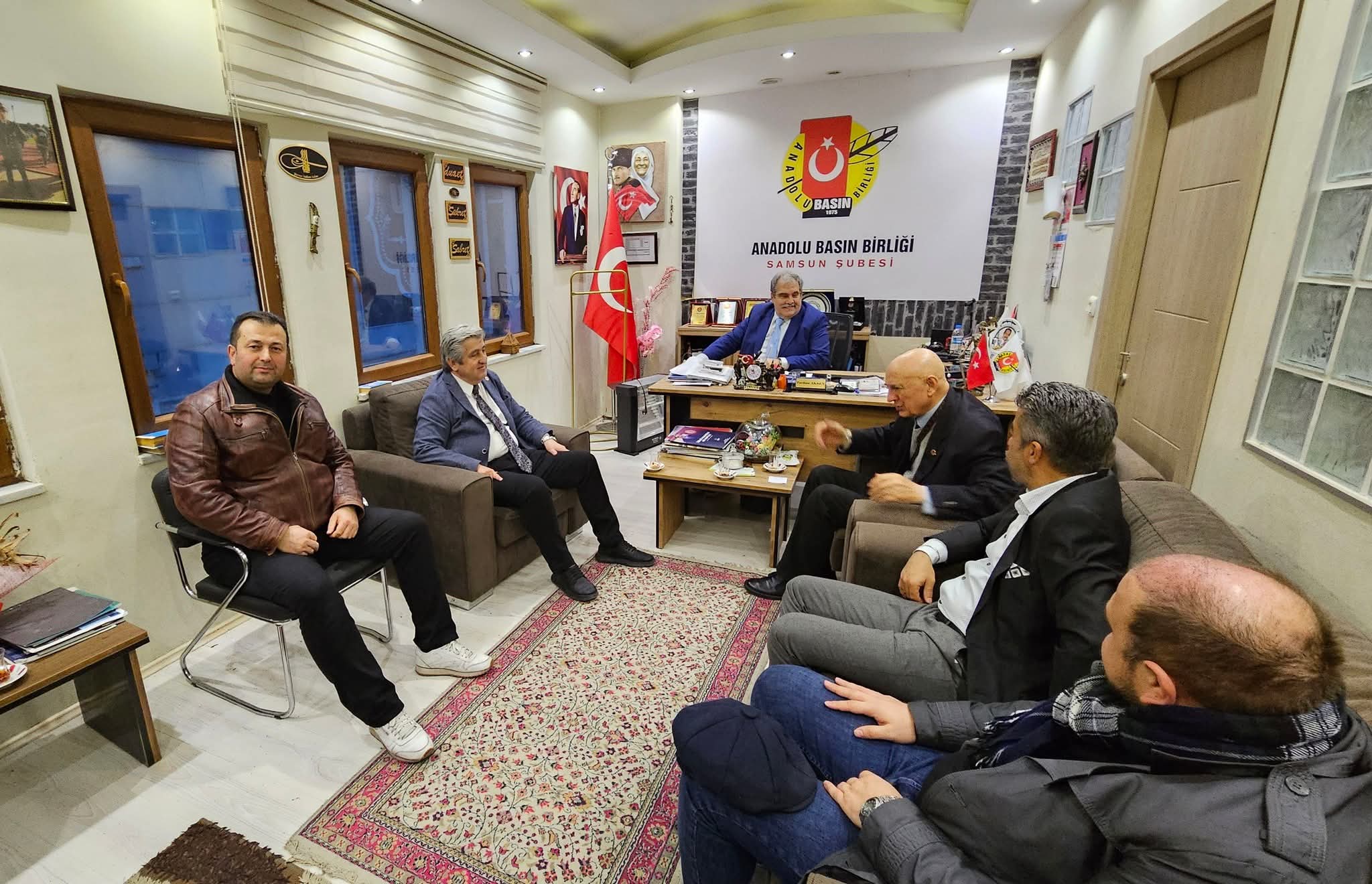 Samsun CHP Milletvekili Dr.Murat ÇAN Samsunda Basın ve Medya kuruluşlarını zıyaret etmesi Basında Memnuniyet yarattı