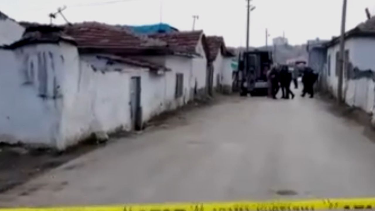 Polatlı’da Boya Katkı Maddesinden 8 Kişi Zehirlendi: 4’ünün Durumu Ağır