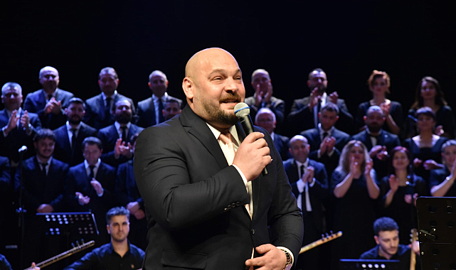 Atakum’da Aşık Mahzuni Şerif Anıldı, Ata Sahne’nin İsmi Değişiyor