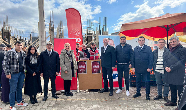 CHP’li Özdağ: Ramazan’da Pazar Ziyaretinde Ekonomik Kriz Gözlemi