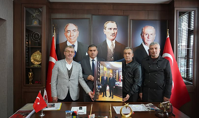 MHP Canik İlçe Teşkilatı İl Başkanı Burhan Mucur’u Ziyaret Etti