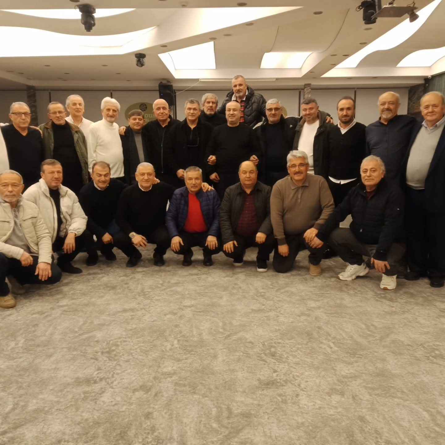 Samsun Ticaret Lisesi Futbol Taķımında yer alanlar Geleneksel İftar Programında buluştular