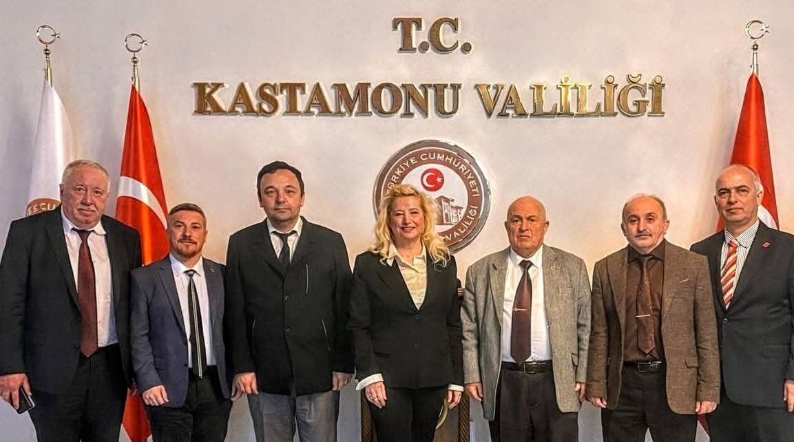 Anadolu Basın Birliği Kastamonu Şube Başkanı Sabahattin Büyükoral tekrar seçilerek güven tazeledi