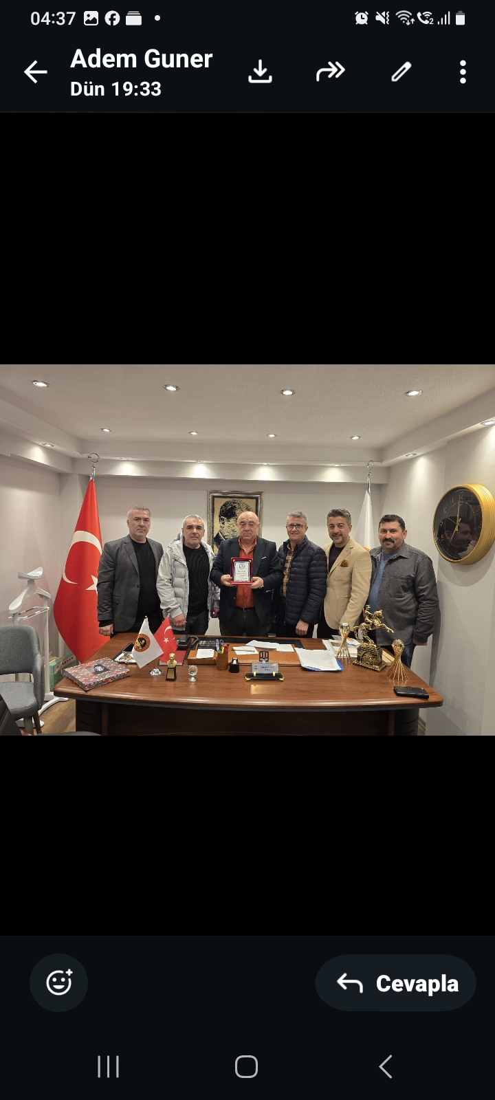 Kardef  Yönetimi Bakkallar ve Çeşitli Bayiler Oda Başkanı Turan ÖZÖN ‘ü ziyaret etti