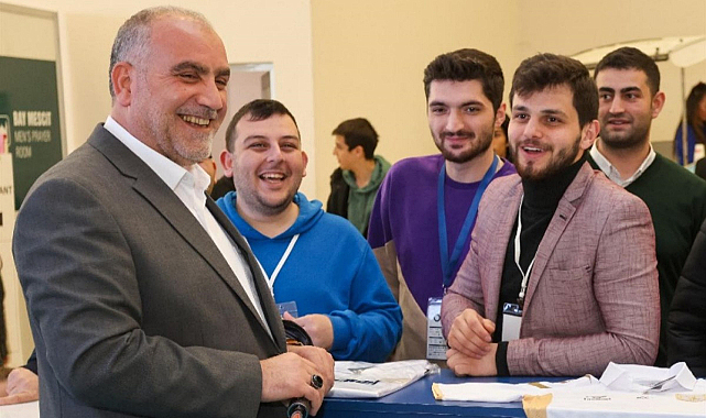 Canik Belediyesi Üniversite Öğrencilerinin Faturalarını Ödüyor