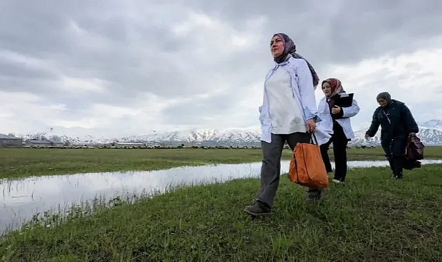 Sağlık Bakanı Memişoğlu: Her Gebeye Ebe ile 1 Milyon Anneye Rehberlik