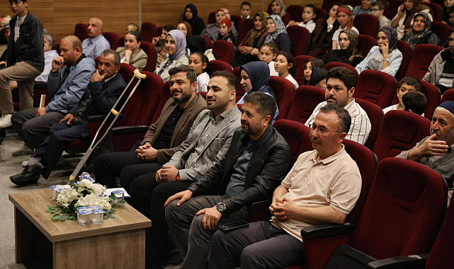 Vezirköprü’de Engelliler Haftası Programı Bilal Göregen Konseriyle Renklendi