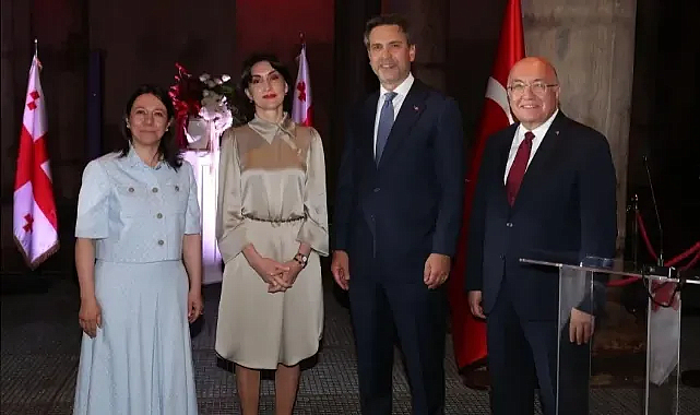 Enerji Bakanı Bayraktar Gürcistan Bağımsızlık Günü Resepsiyonuna Katıldı