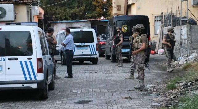 Hatay’da suç örgütü operasyonu: 5 tutuklama