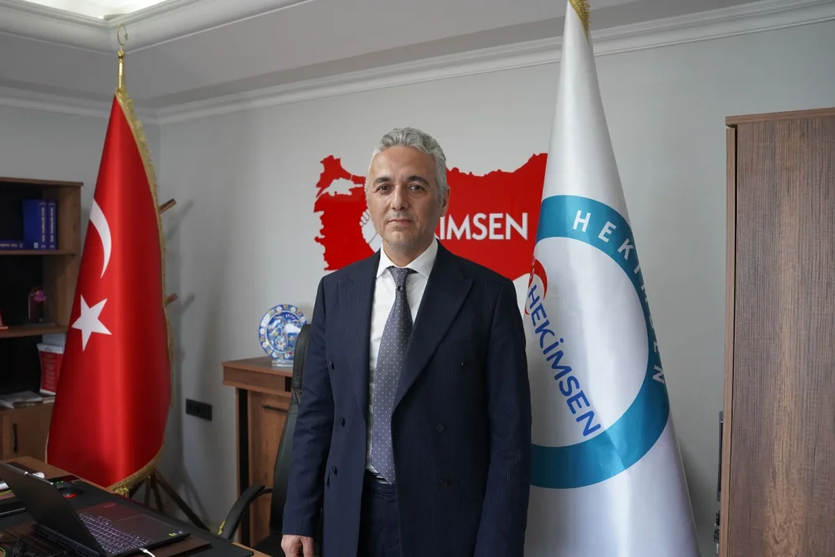 Sağlıkçılardan şiddete karşı protesto şarkısı