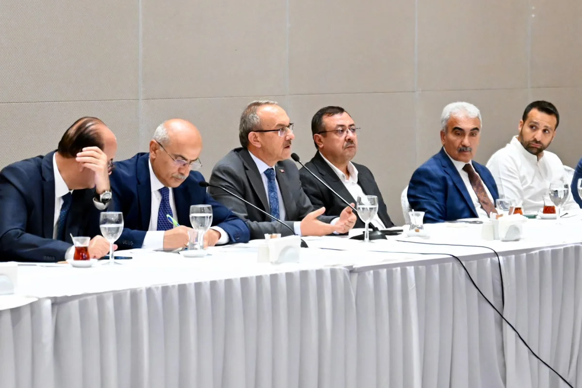 Malatya Valisi Yavuz: Yeni gündem sanayi, ticaret ve turizm olmalı