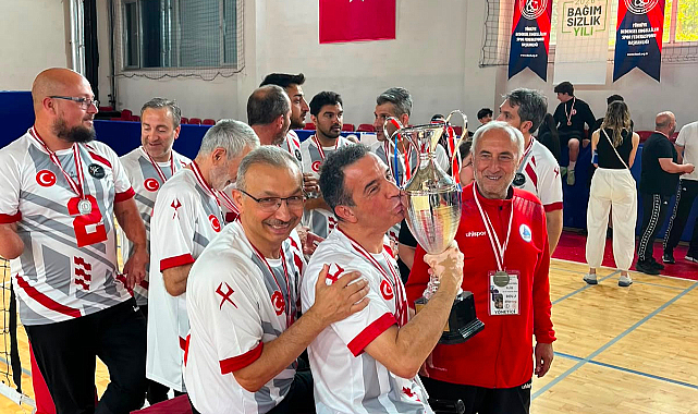 Samsun Oturarak Voleybol Takımı Süper Lig’e Yükseldi