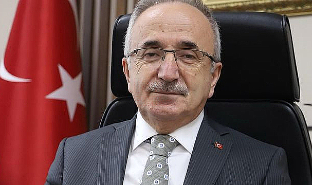 Konya’da çıkan orman yangınına ekipler havadan ve karadan müdahale ediyor