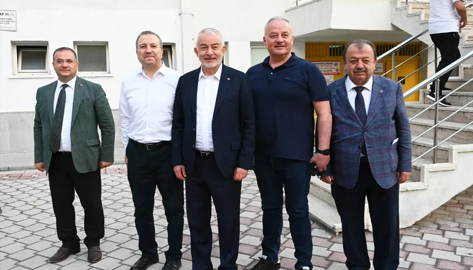 Isparta’da Rus ve Makedon takımları hazırlık maçında karşılaştı