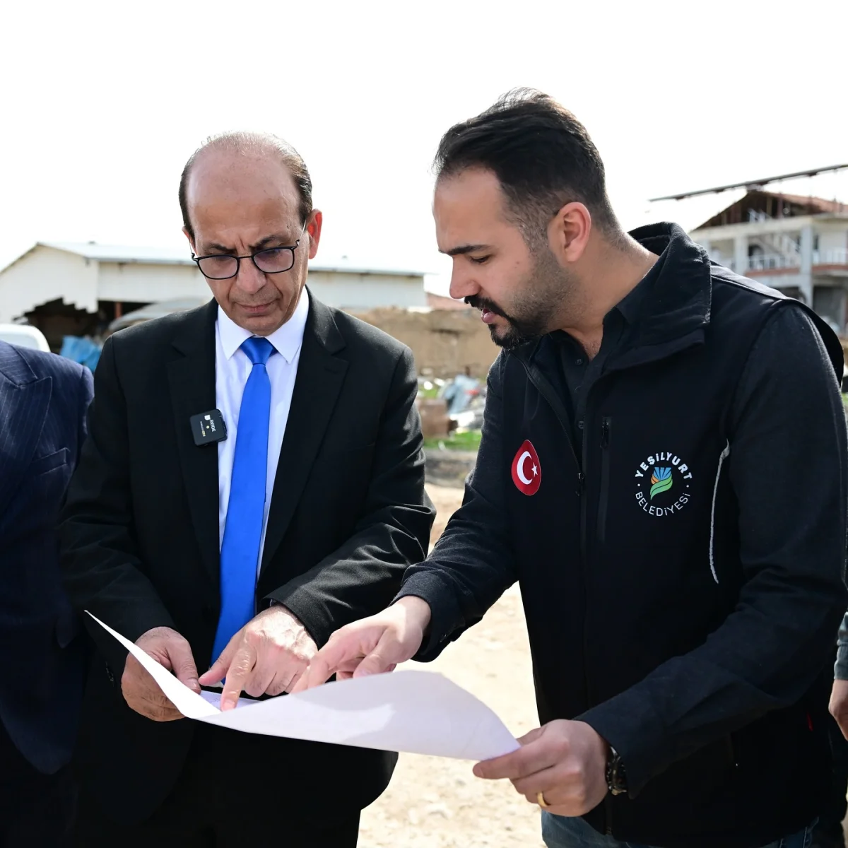 Yeşilyurt’ta deprem sonrası yeniden yapılanma hızla sürüyor
