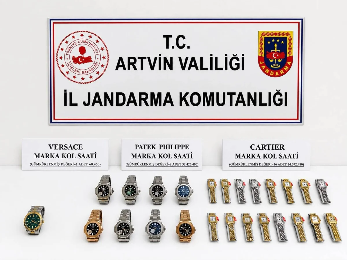 Sarp’ta 56 milyon TL değerinde kaçak saat ele geçirildi