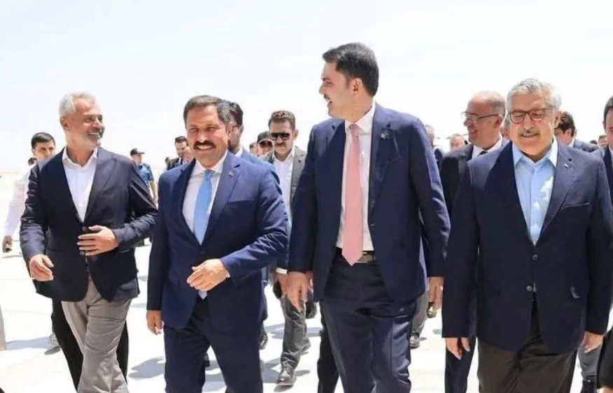 Bakan Kurum Hatay’a geldi, kent protokolü karşıladı