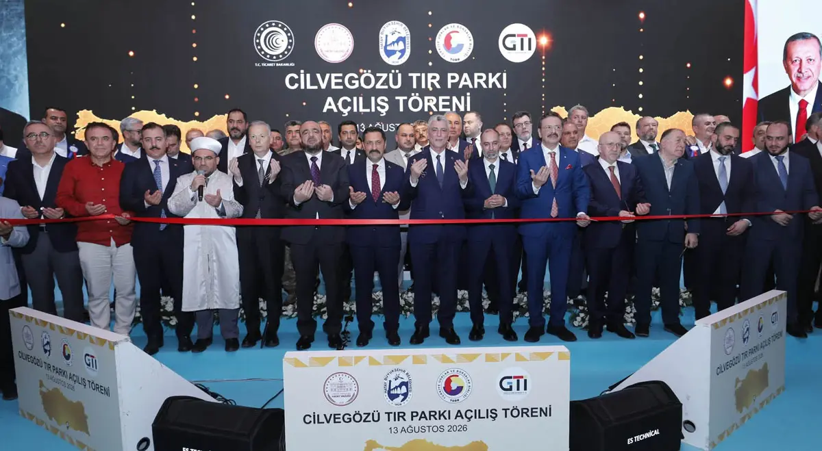 Cilvegözü’nde 600 milyonluk TIR Parkı hizmete açıldı