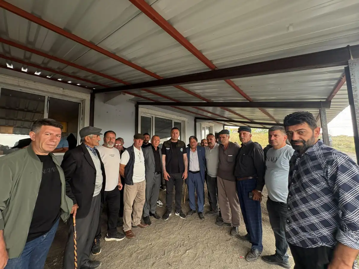 Kars’ta tarım başkanı köy ziyaretlerinde çiftçilerle buluştu