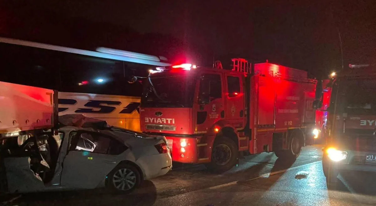 Hatay’da zincirleme kazada 2 kişi hayatını kaybetti