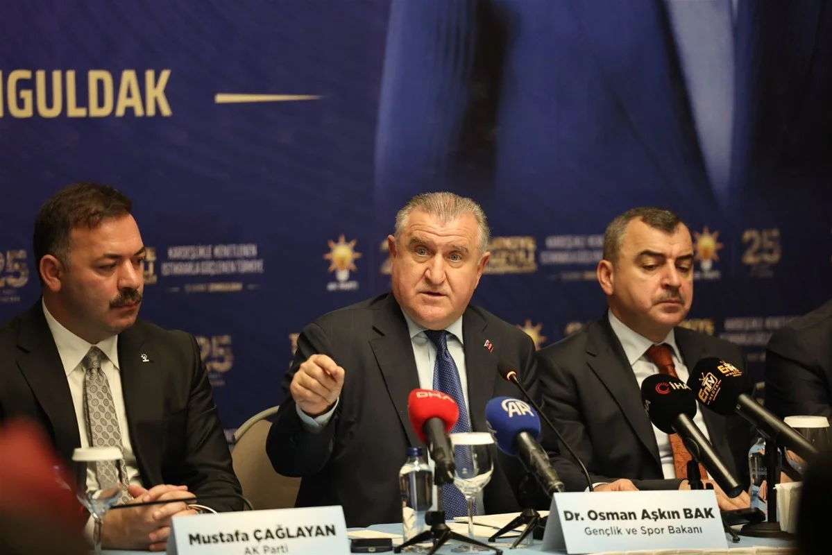 Bakan Bak Zonguldak’ta spor yatırımlarını açıkladı