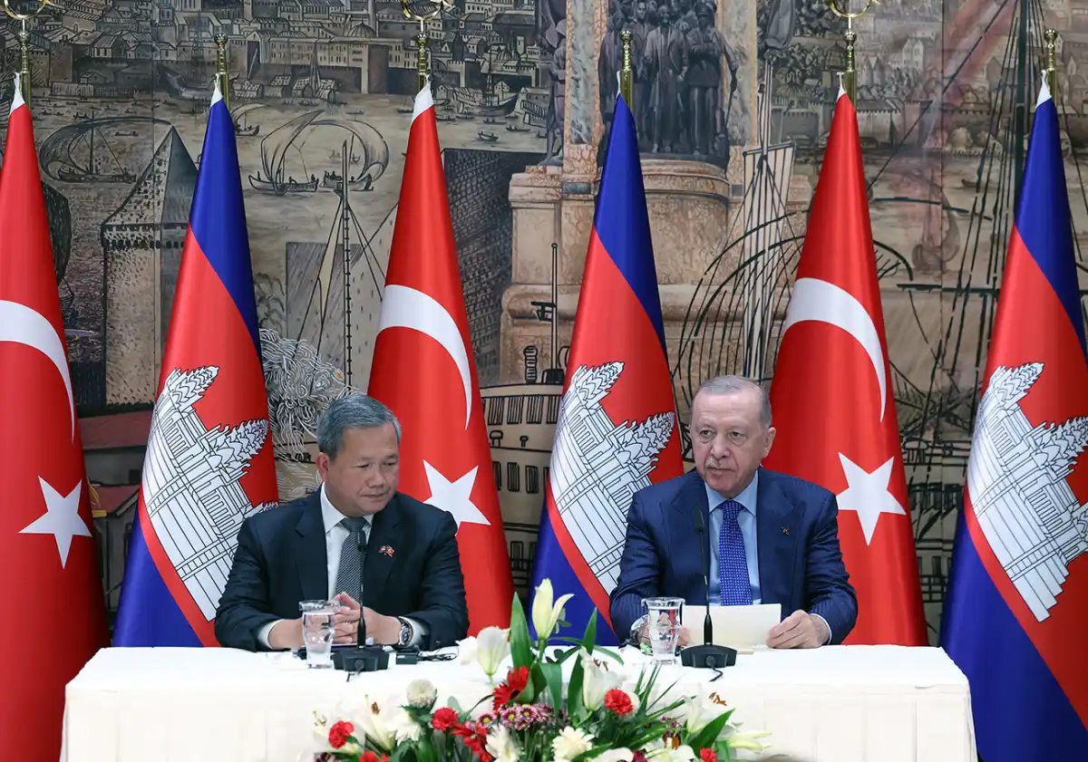 Erdoğan ve Kamboçya Başbakanı Manet anlaşma imzaladı
