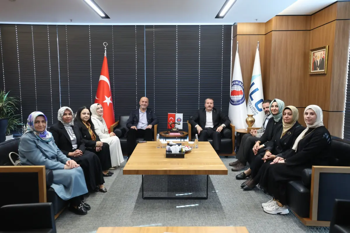 Mehir Vakfı heyeti Cemil Çiçek’i ziyaret etti